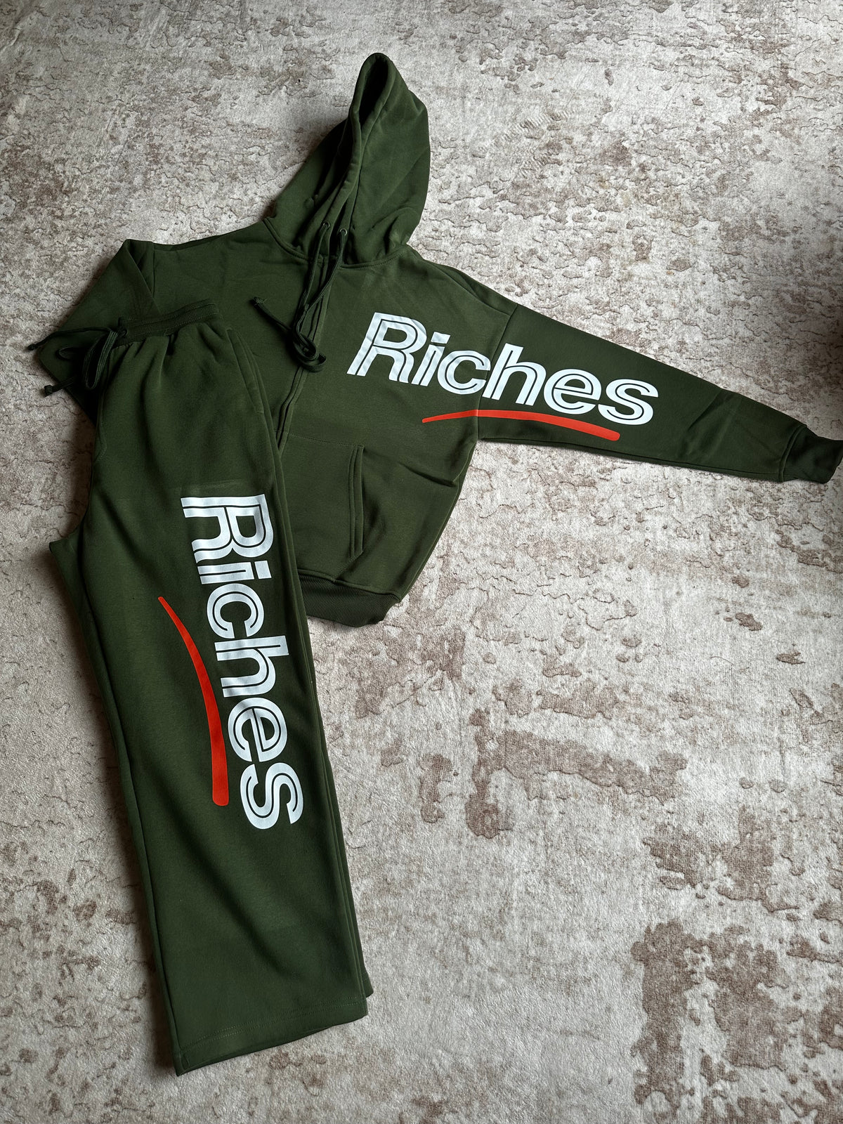 RICHES Set (olive)